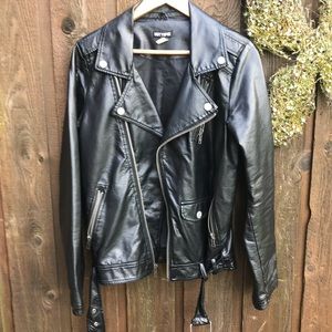 🤑HOT topic PU leather jacket